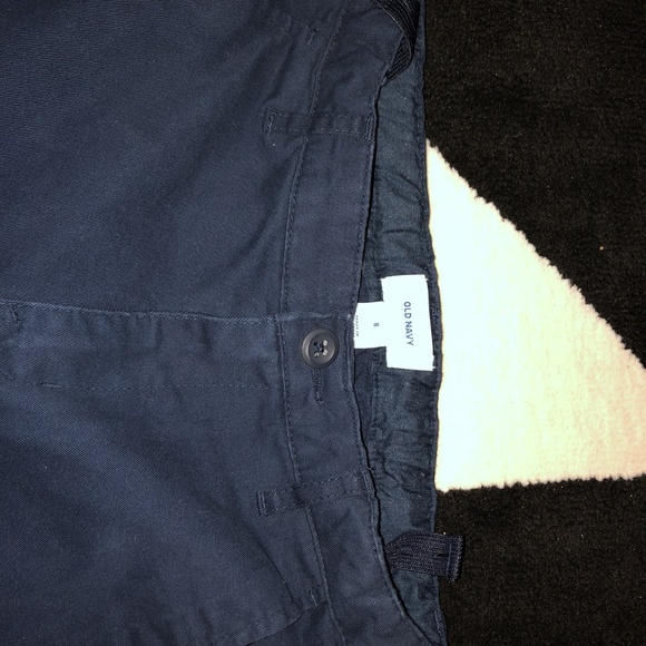 💥SALE💥 Old Navy Shorts - Picture 3 of 4